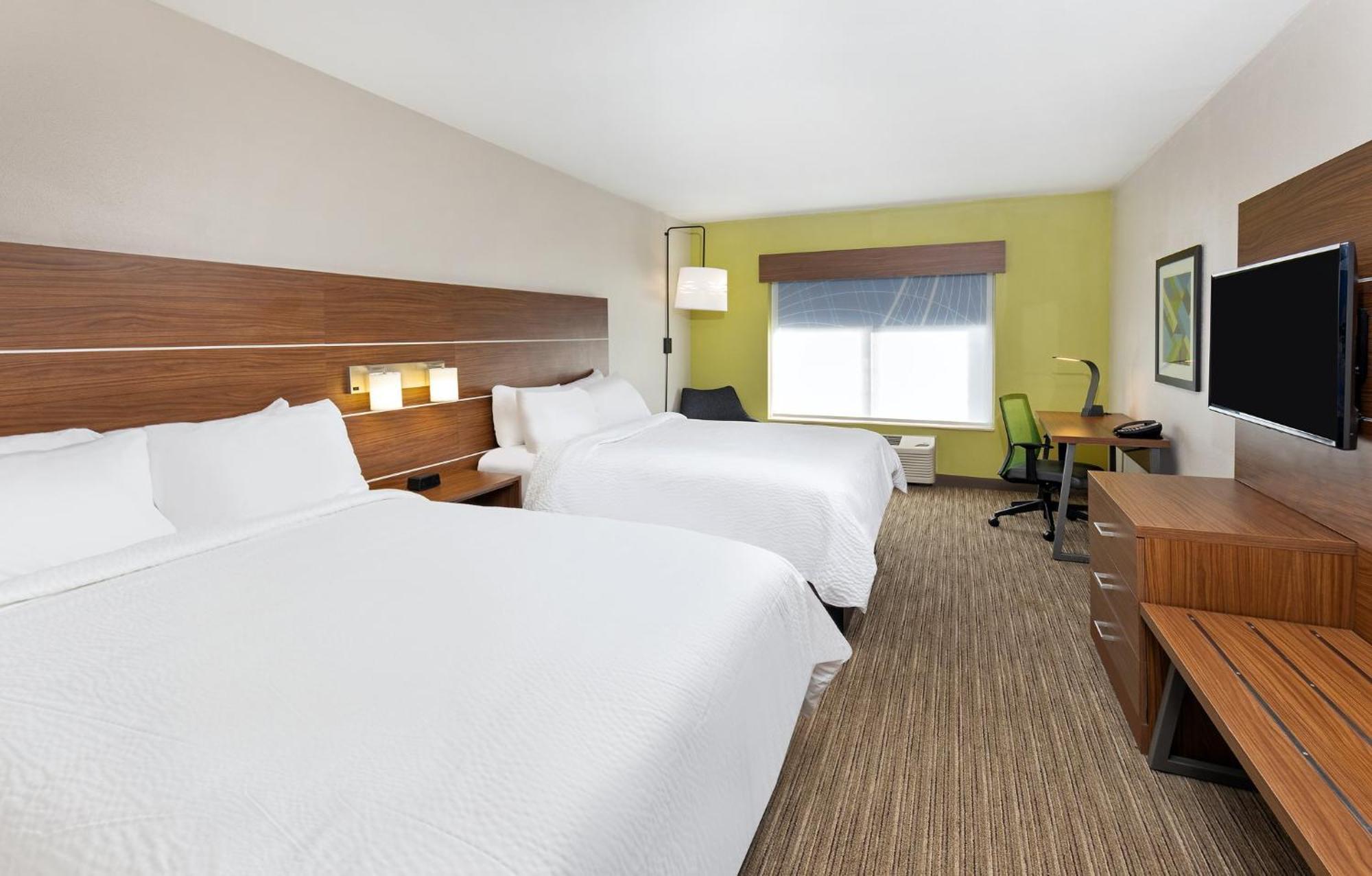 Holiday Inn Express Hotel & Suites Birmingham - Inverness 280, An Ihg Hotel Exterior foto